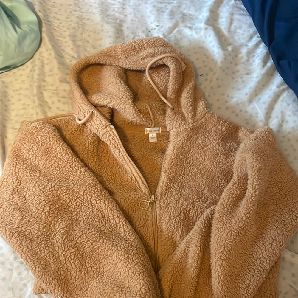 fuzzy cropped zip up